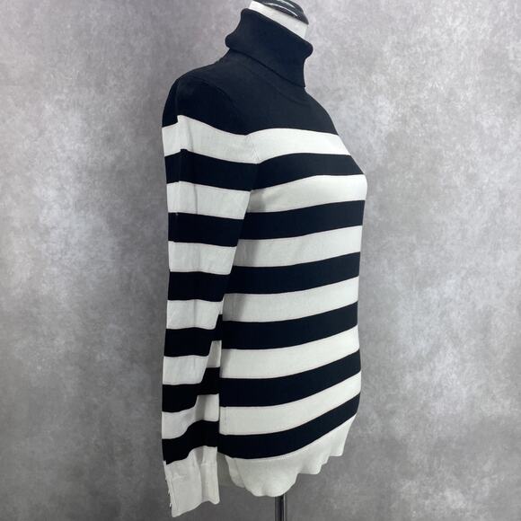 Tommy Hilfiger Women M Stripe Turtleneck Sweater Black White Classic READ Preppy - Picture 3 of 12